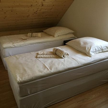 Magyar Golf Club Hotell Kisoroszi Eksteriør bilde